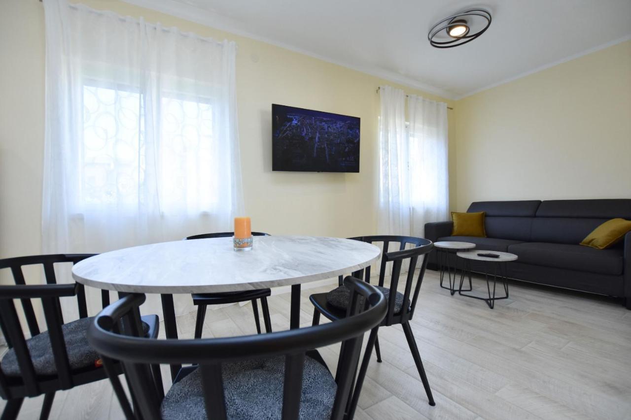 Apartment Ruzica 프리모스턴 외부 사진
